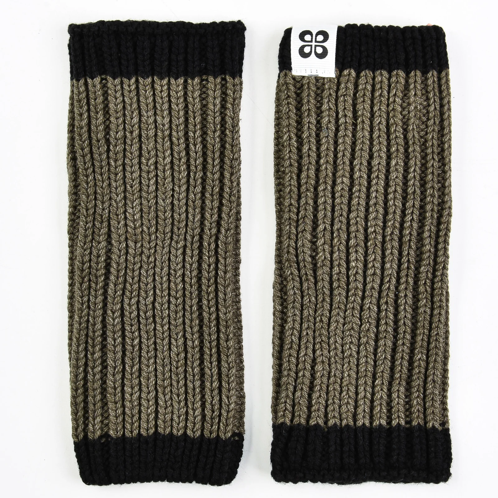 Sports Gloves - Image 12
