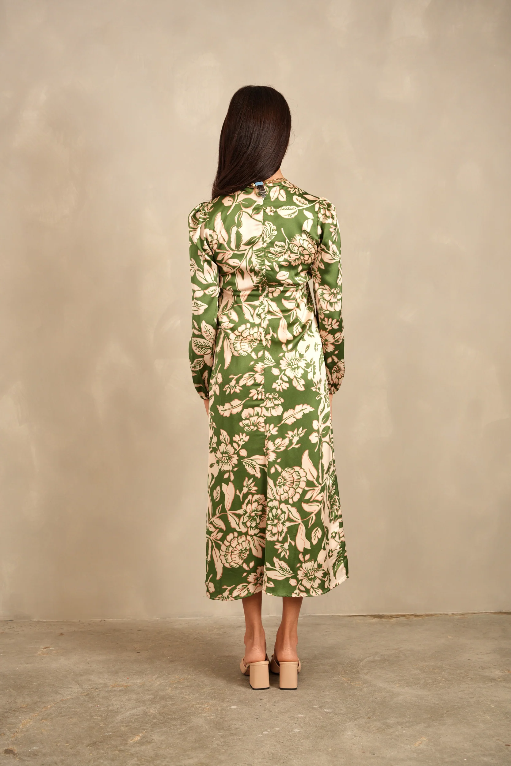 The Sierra Ruched Ruffle Dres - Image 3