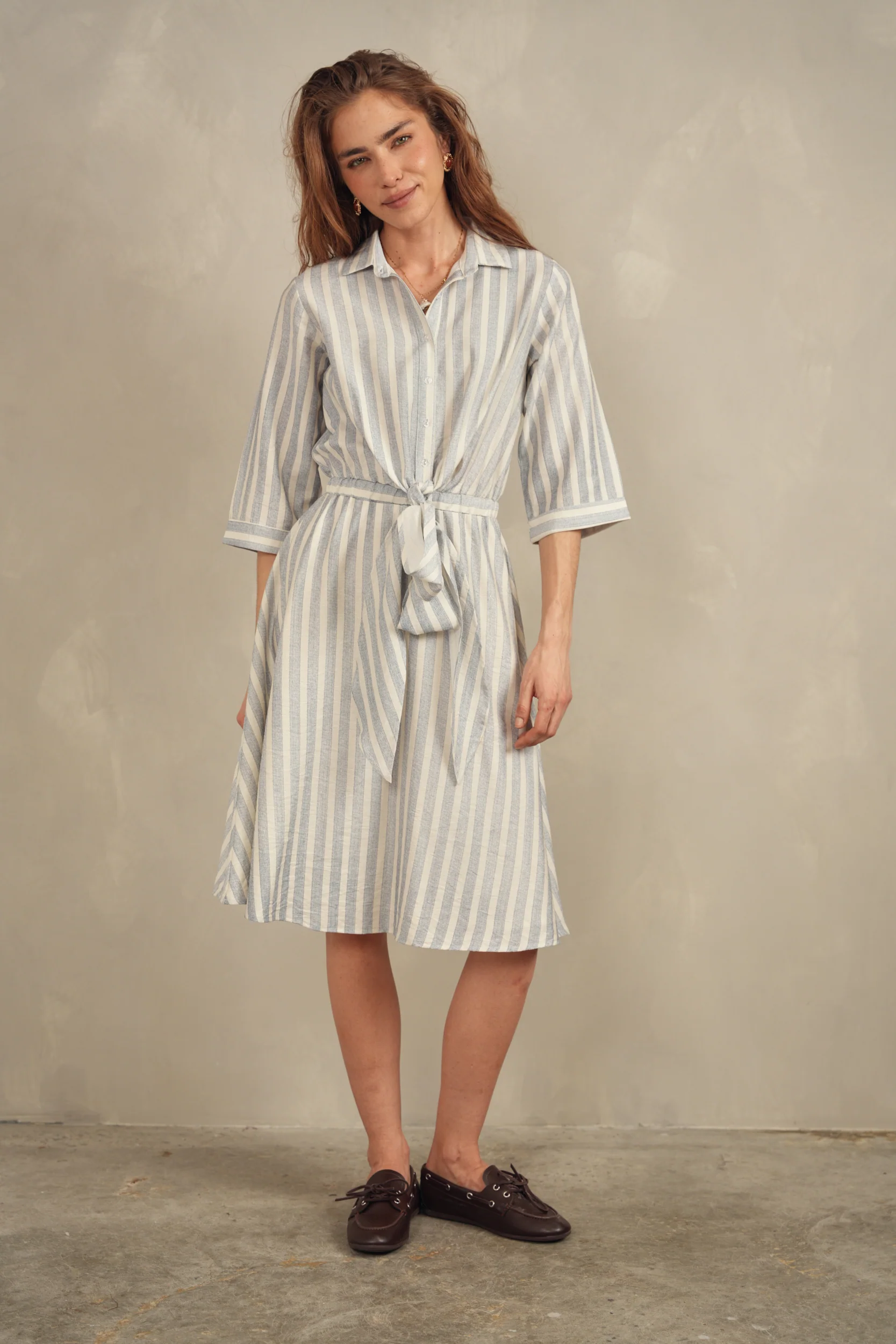 Tie Dress With Collar