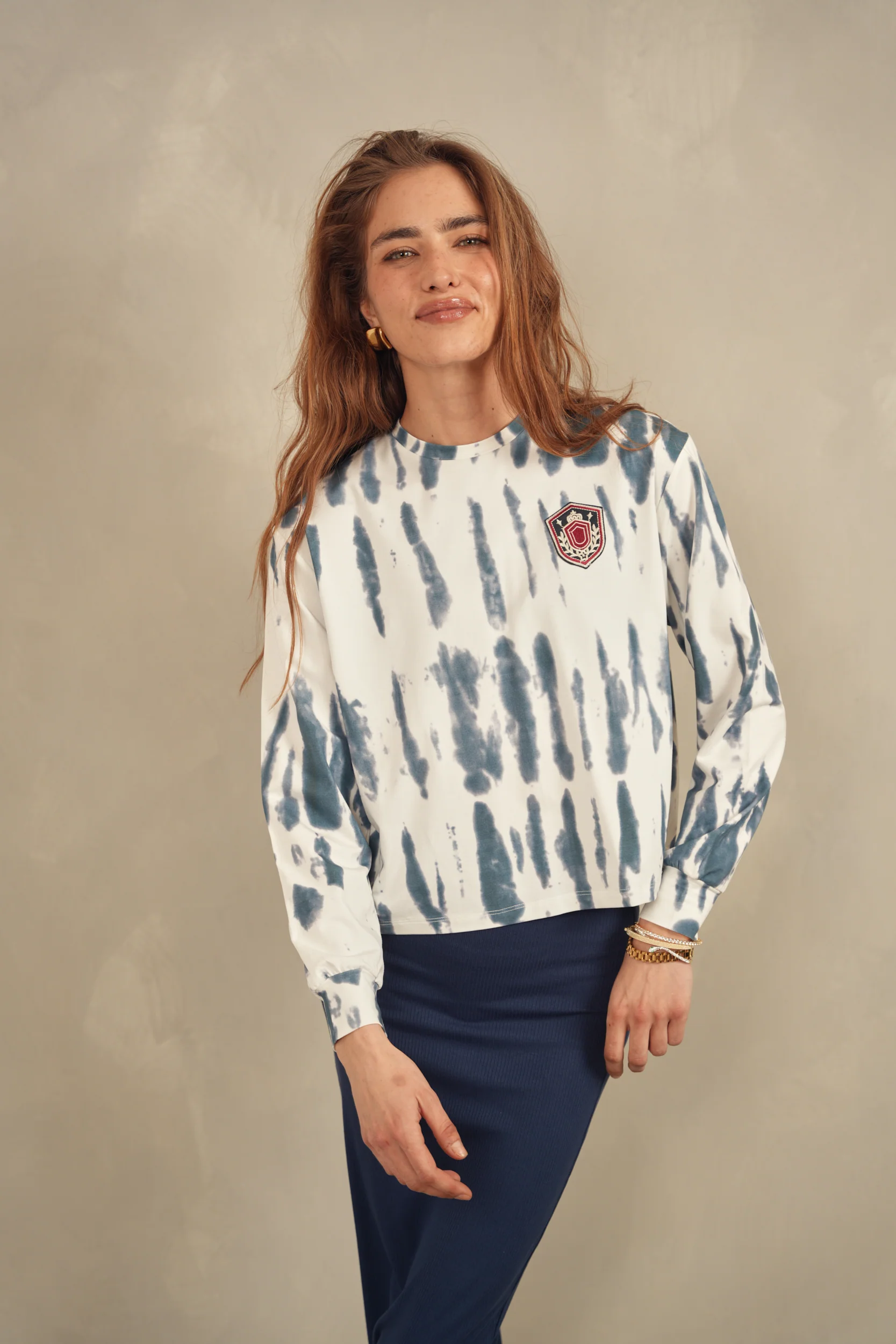 Oversized T-shirt w/ Patch - Image 2