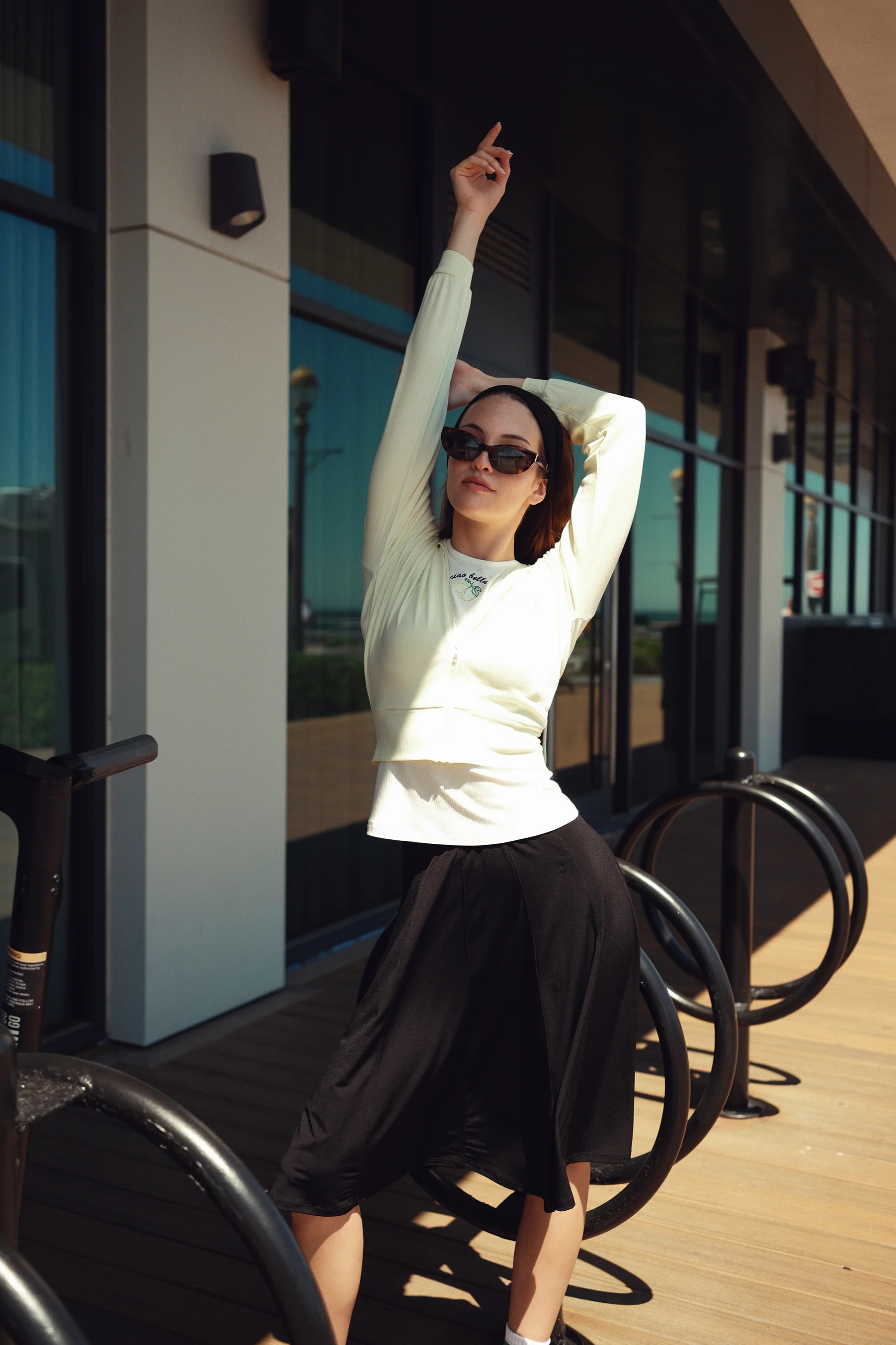 Soft Rib Cropped Zipper Hoodie - Image 18