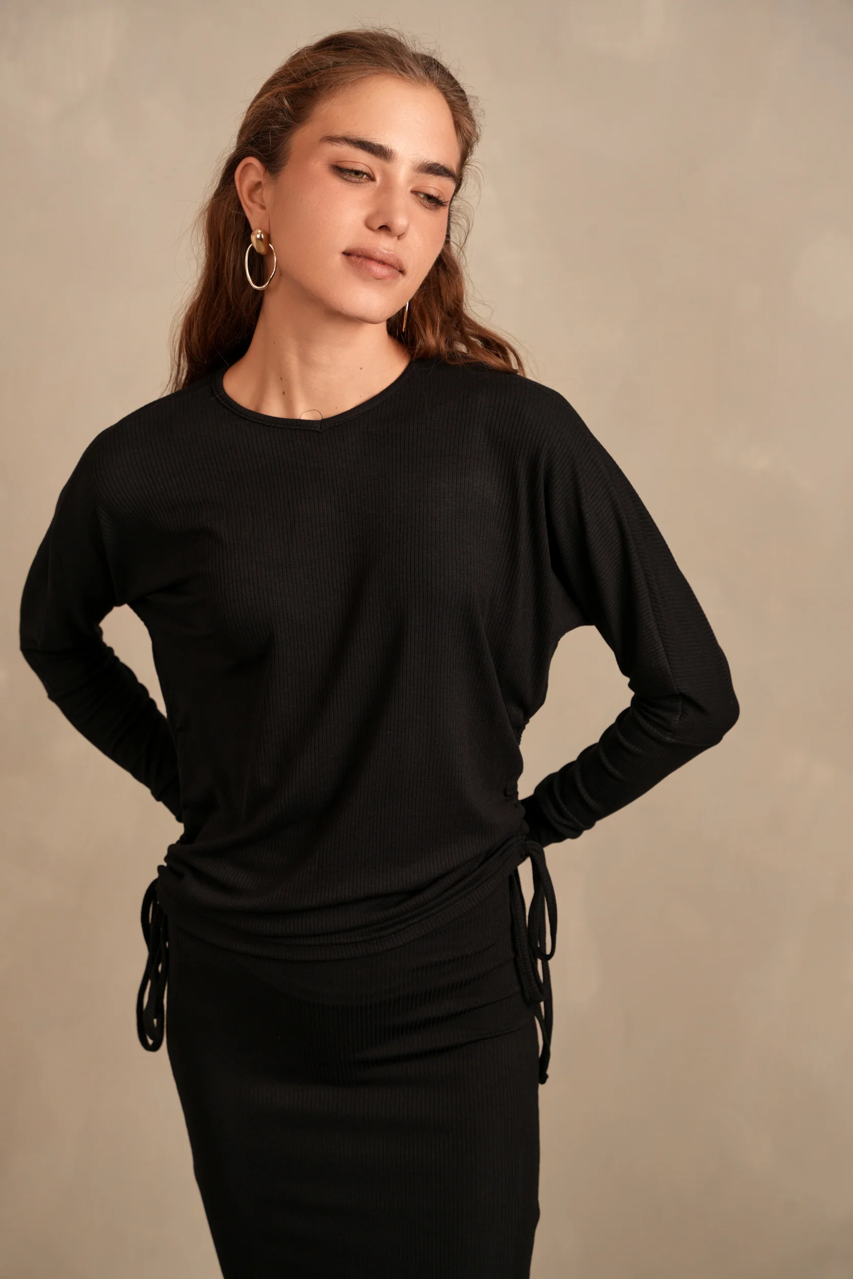 Soft Rib Ruched Dolman Top - Image 23