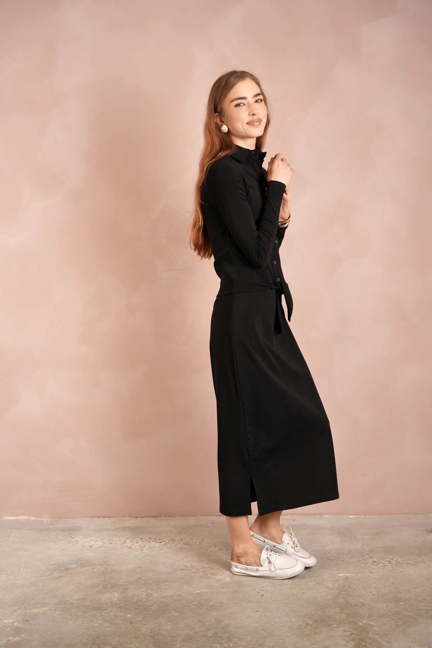 Tie T-Shirt - Image 23