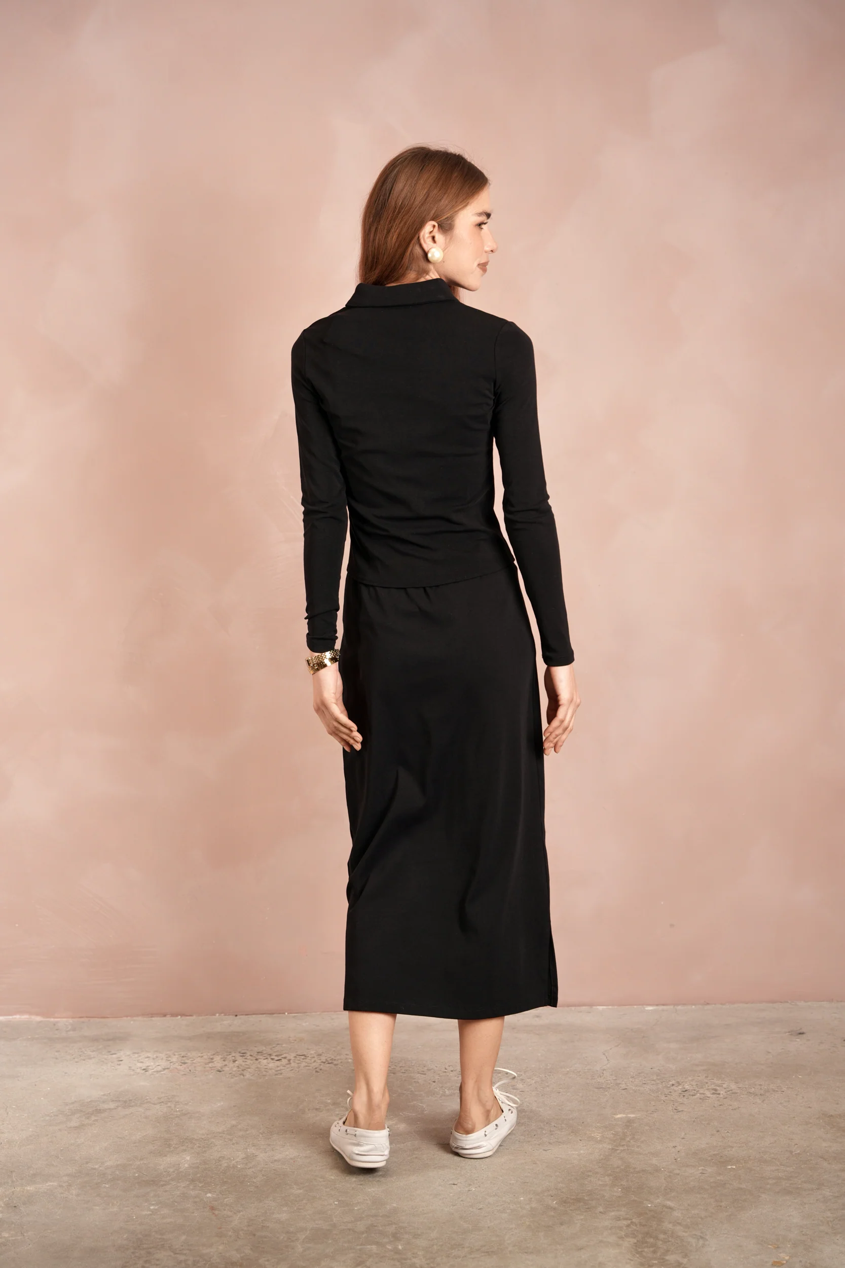 Tie T-Shirt - Image 25