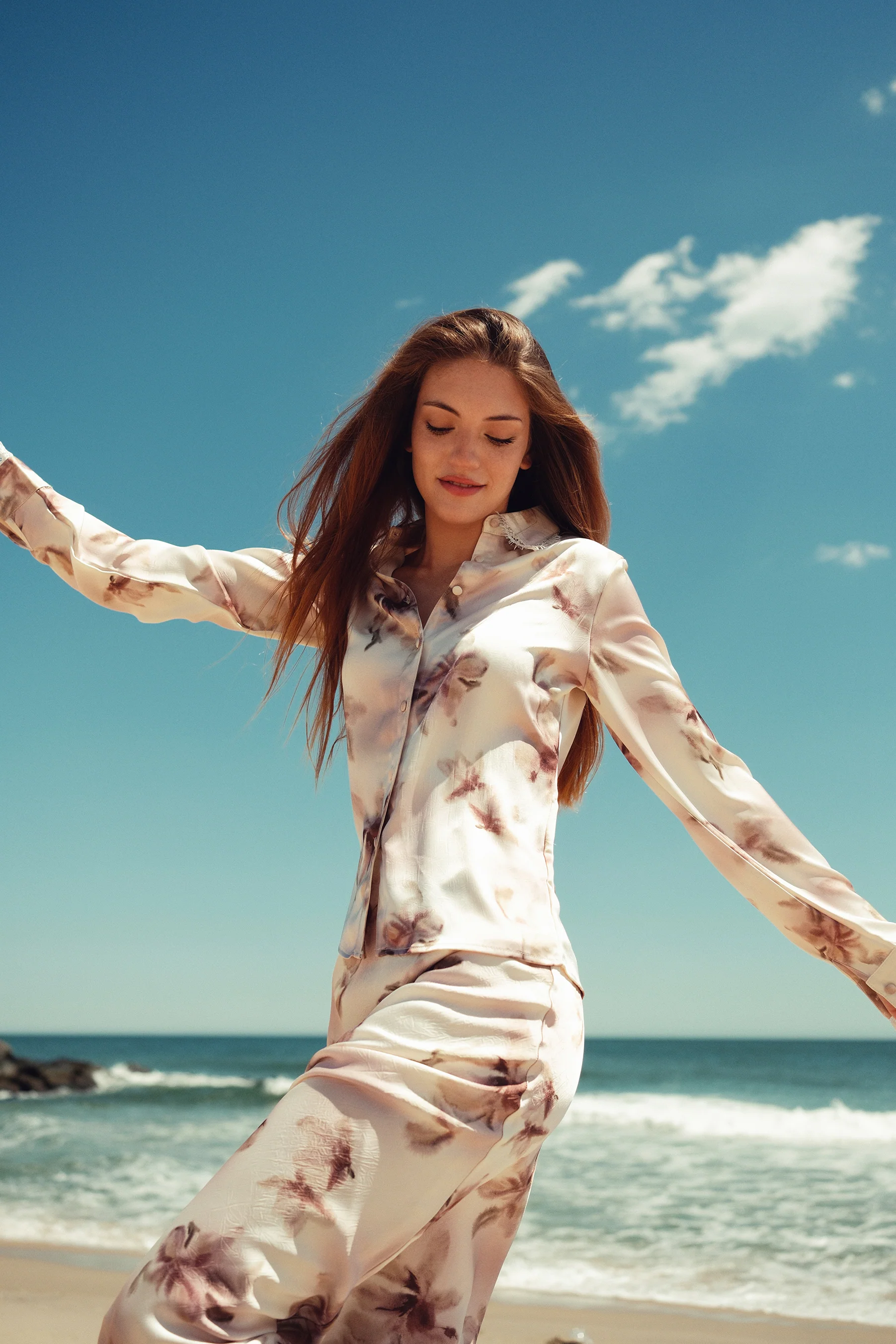 Blouse With Lace - Image 11