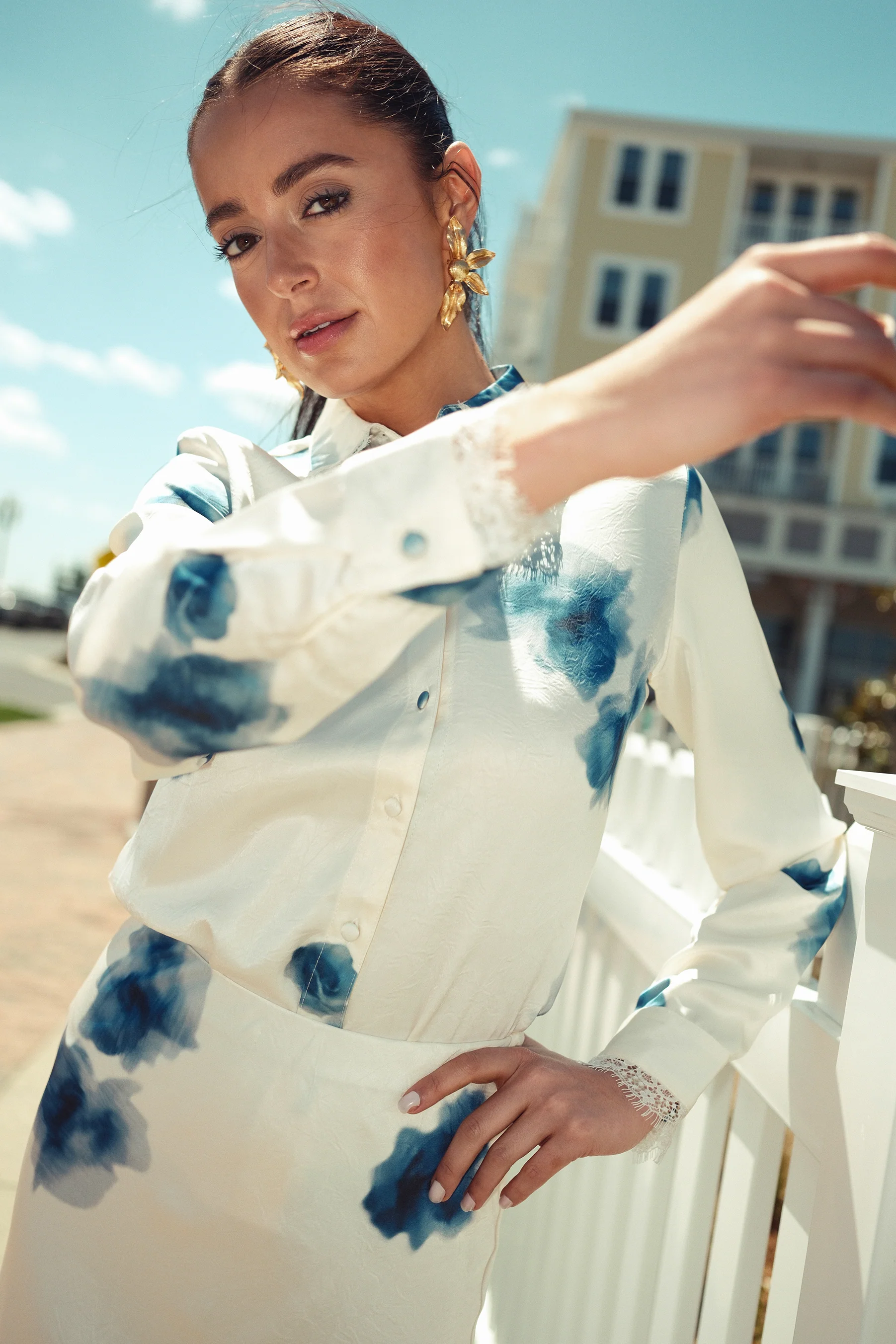 Blouse With Lace - Image 22
