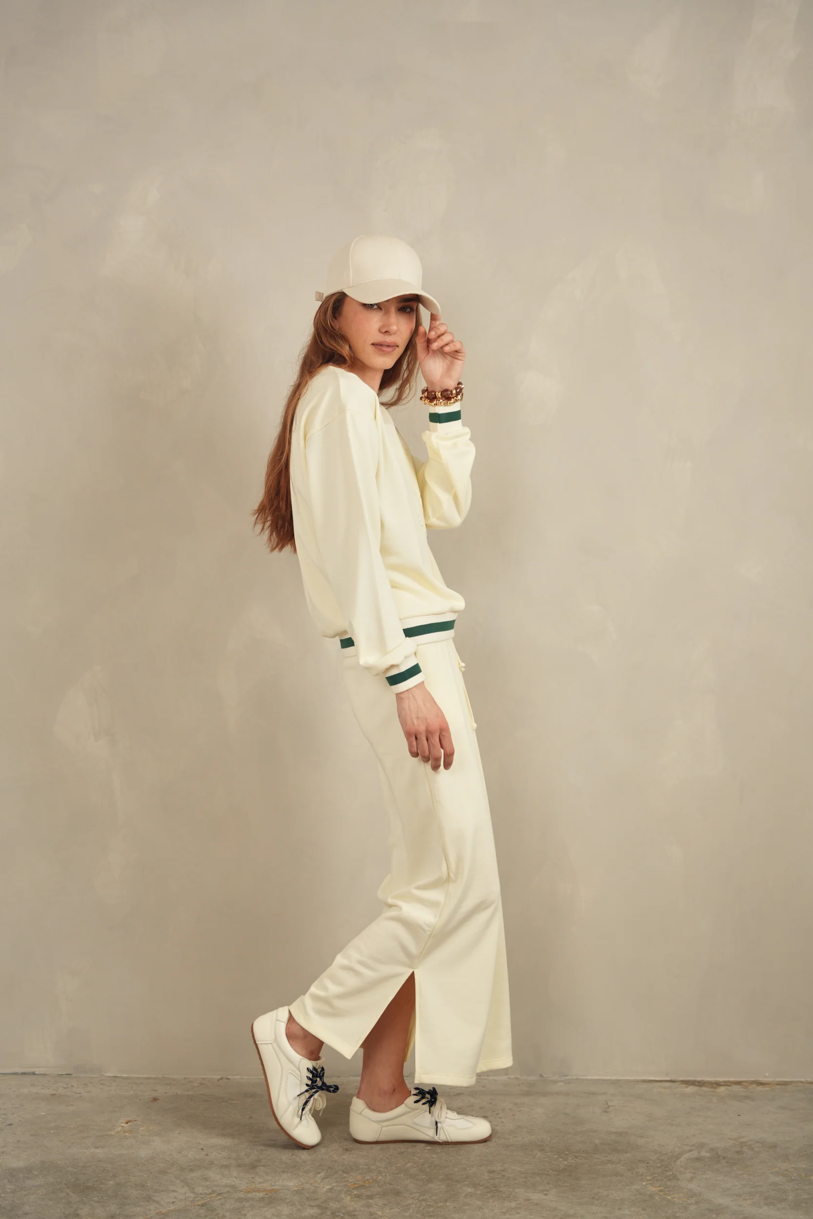 Tennis Sweatshirt - Image 12