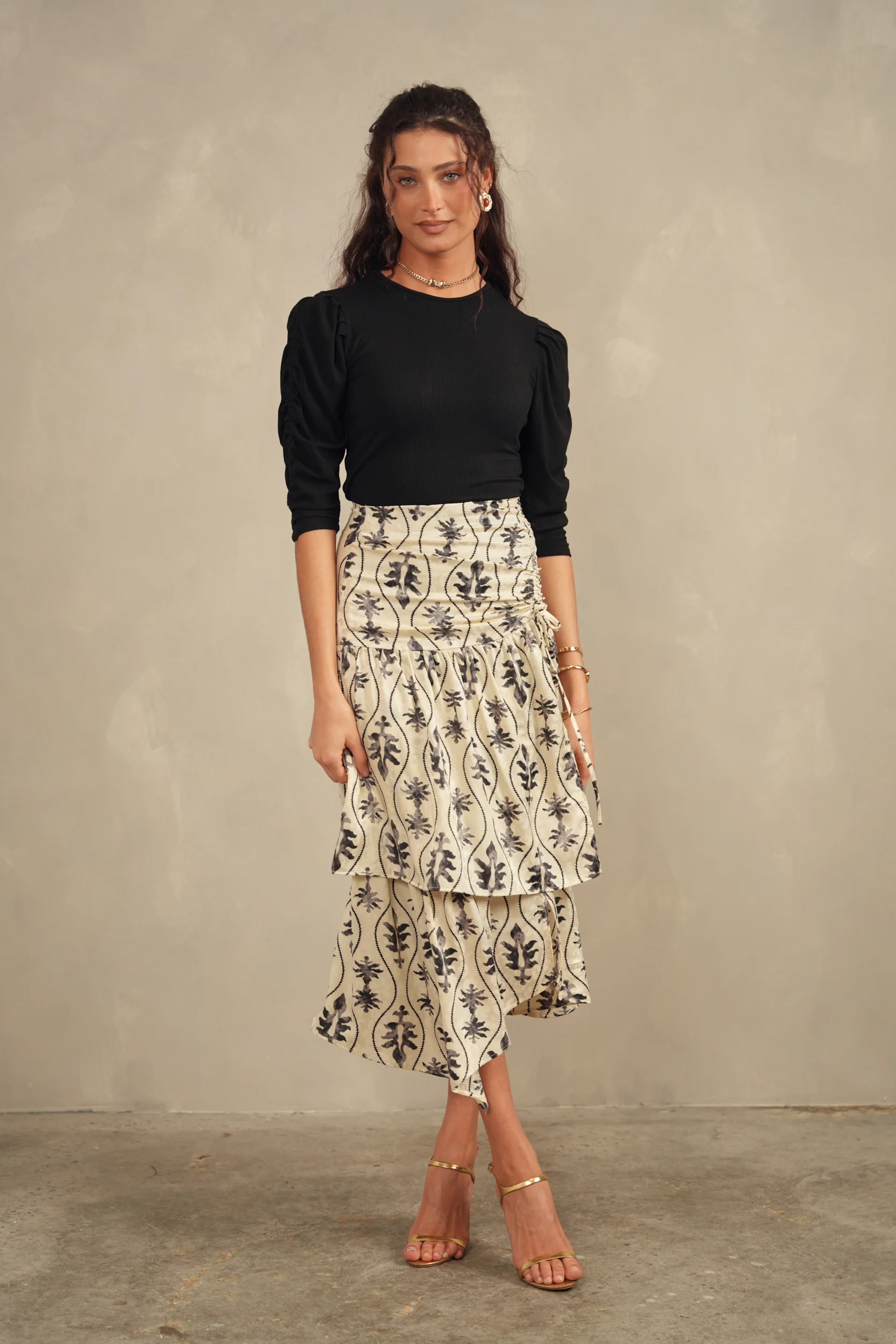 High-Low Ruched Skirt - Image 4