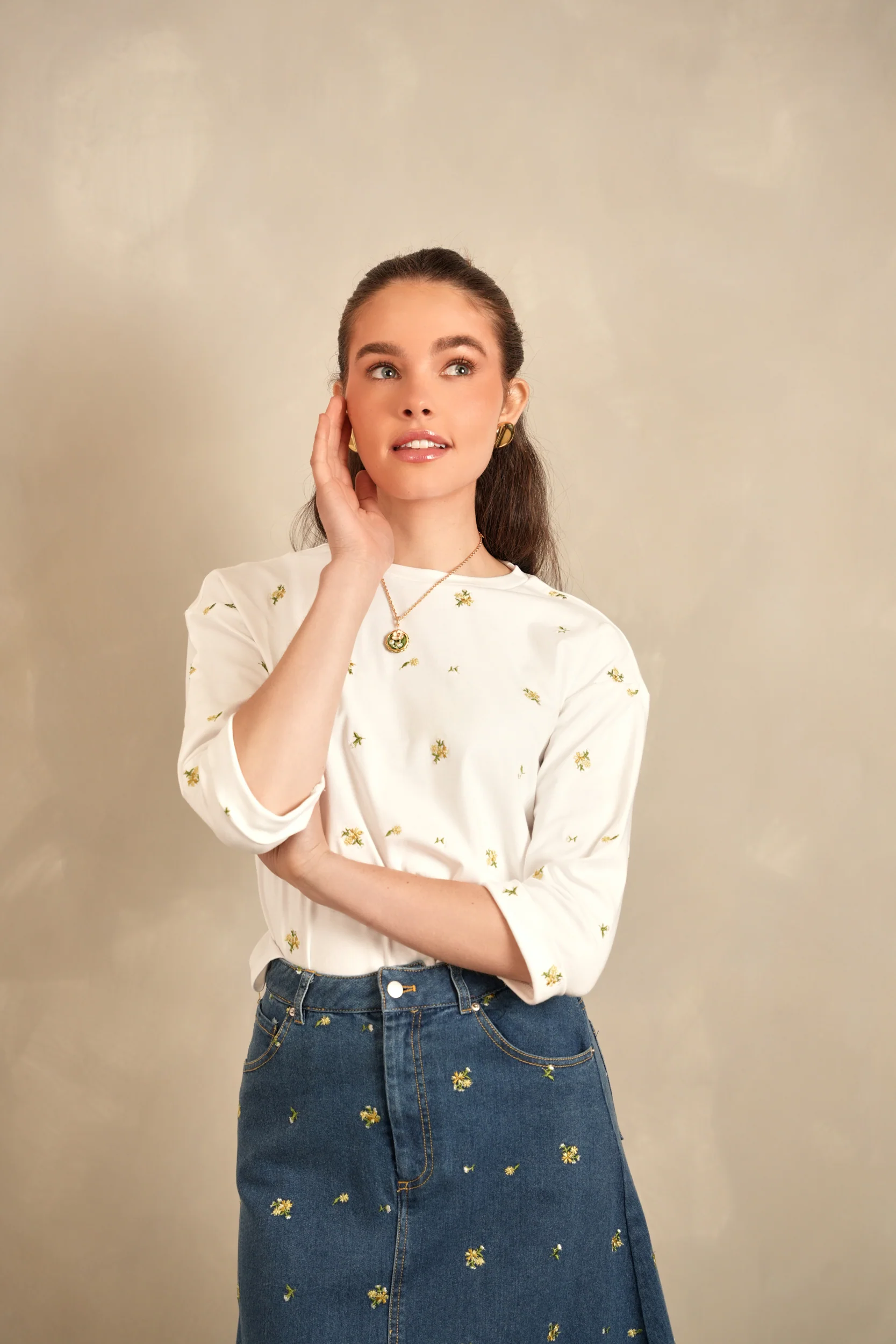 Embroidery Denim Flare Skirt - Image 5