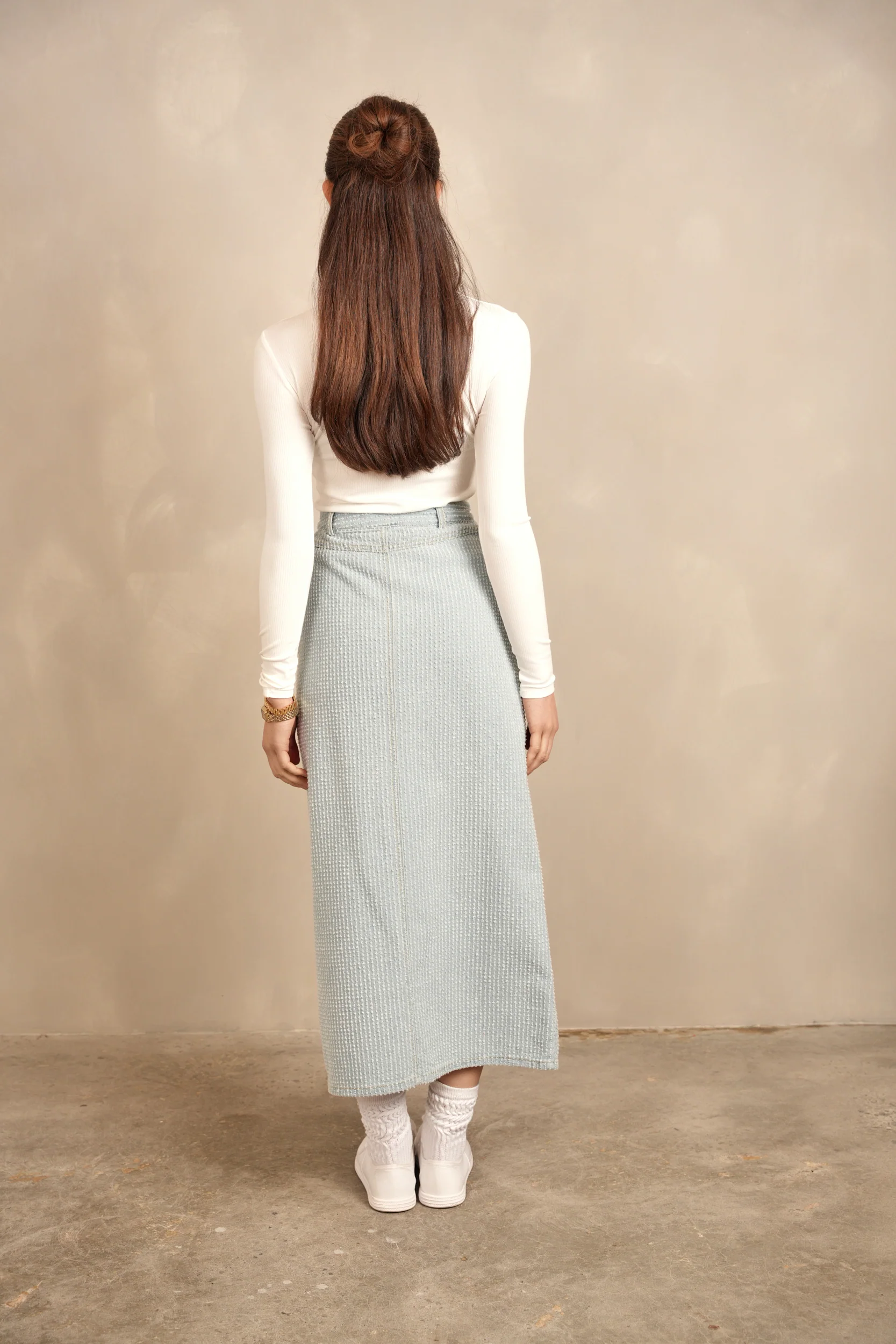 Textured Slit Skirt - Image 12