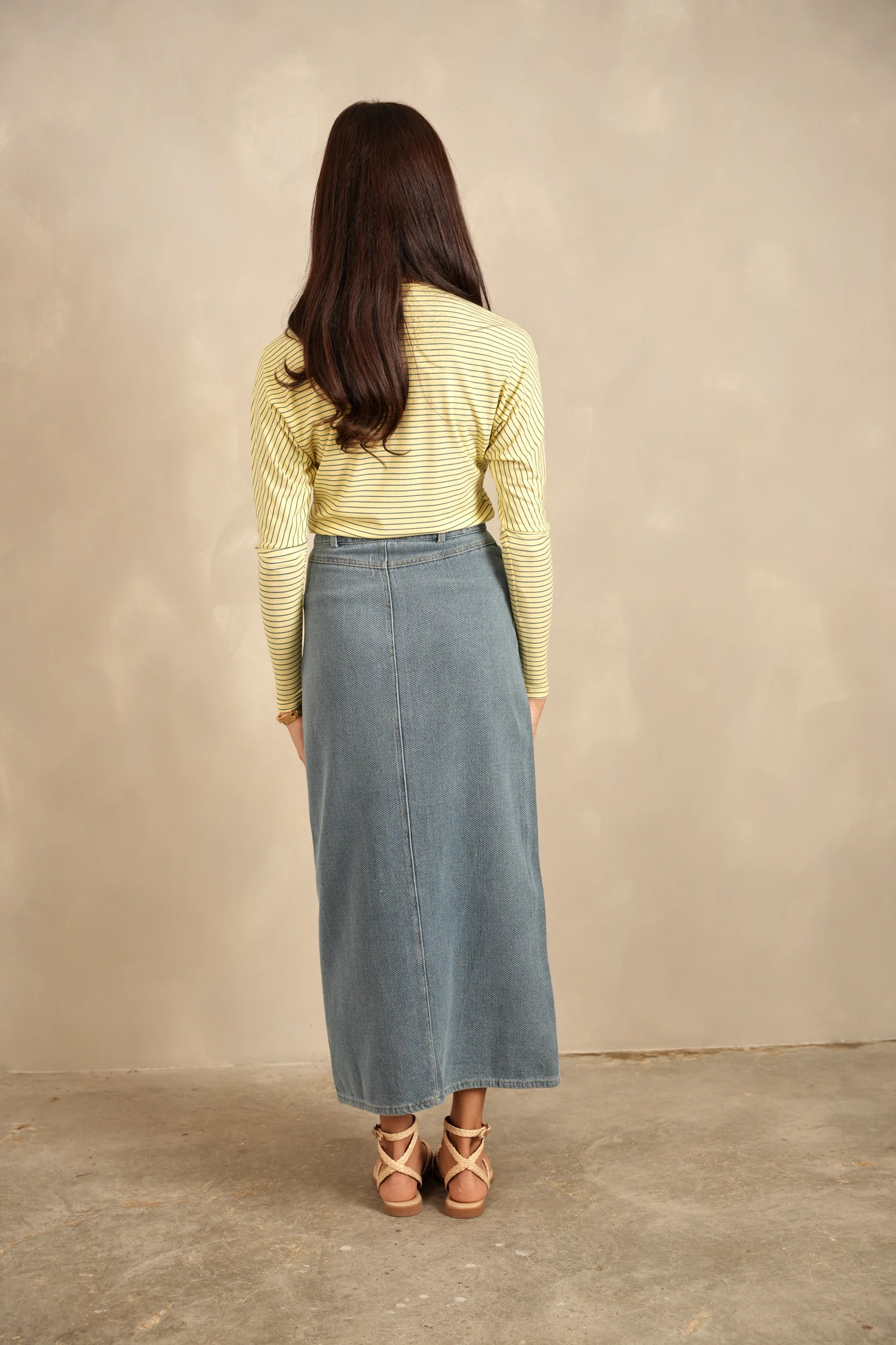 Textured Slit Skirt - Image 19