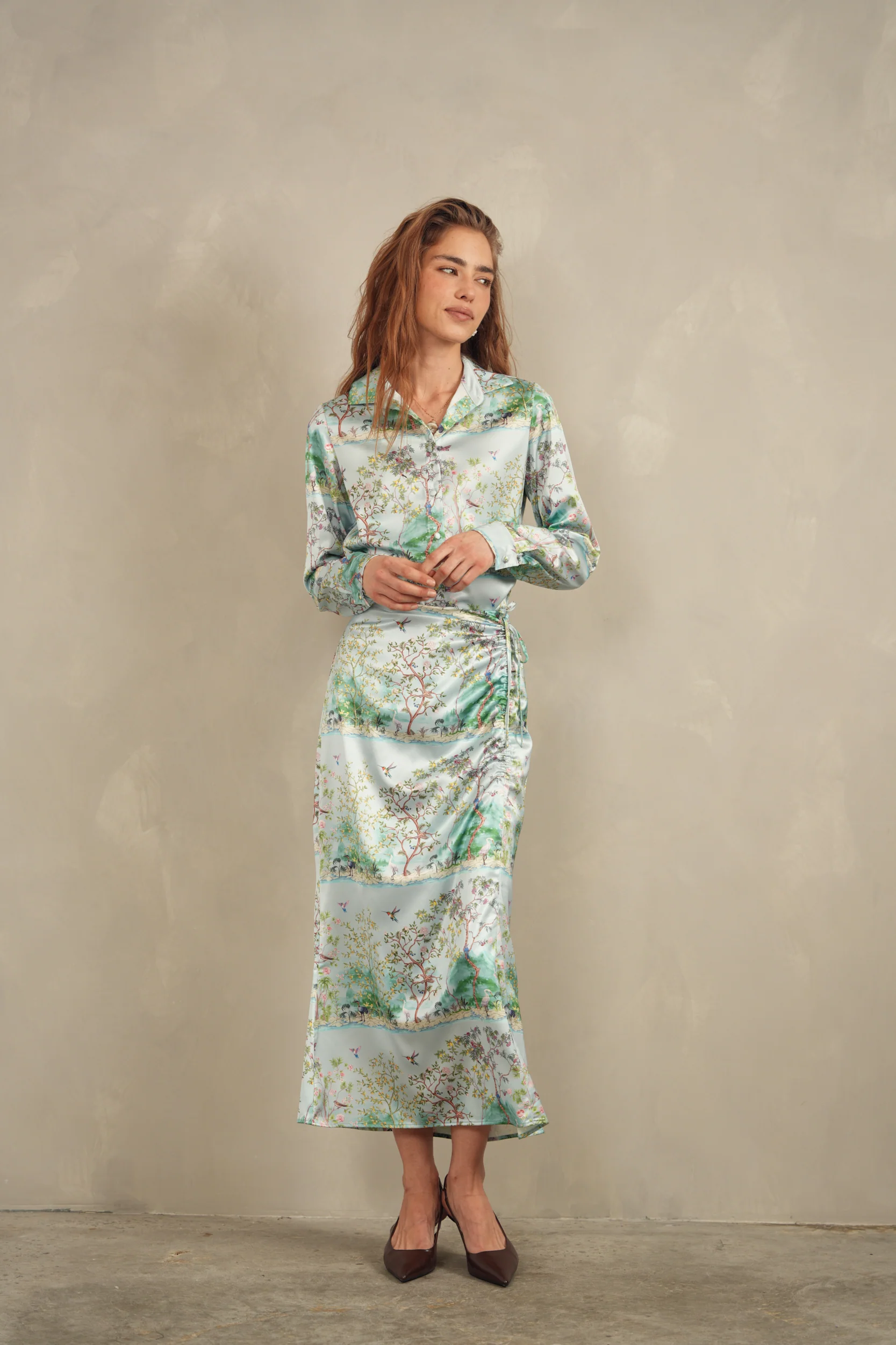 Side Ruched Skirt - Image 12