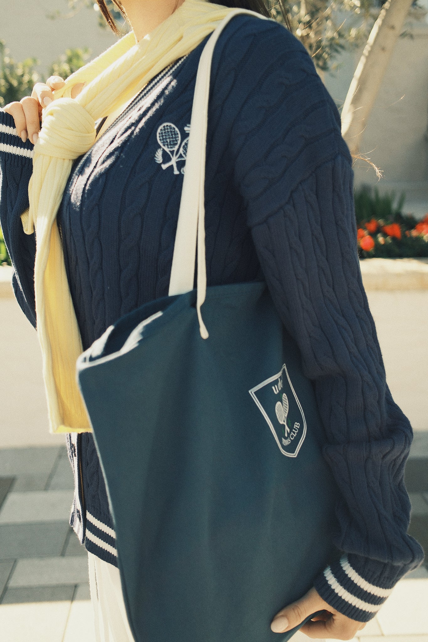 Udel Tote Bag - Image 13